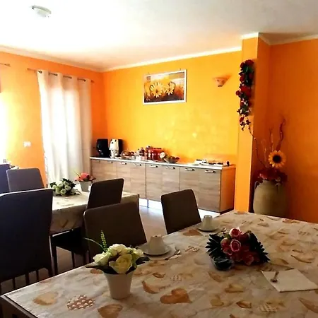 Maresalento לינה וארוחת בוקר 4*