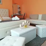 ベッド・アンド・ブレックファスト Maresalento ラーカレ