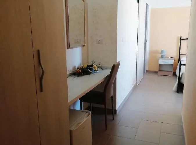 فندق مبيت وإفطار Maresalento راكالي